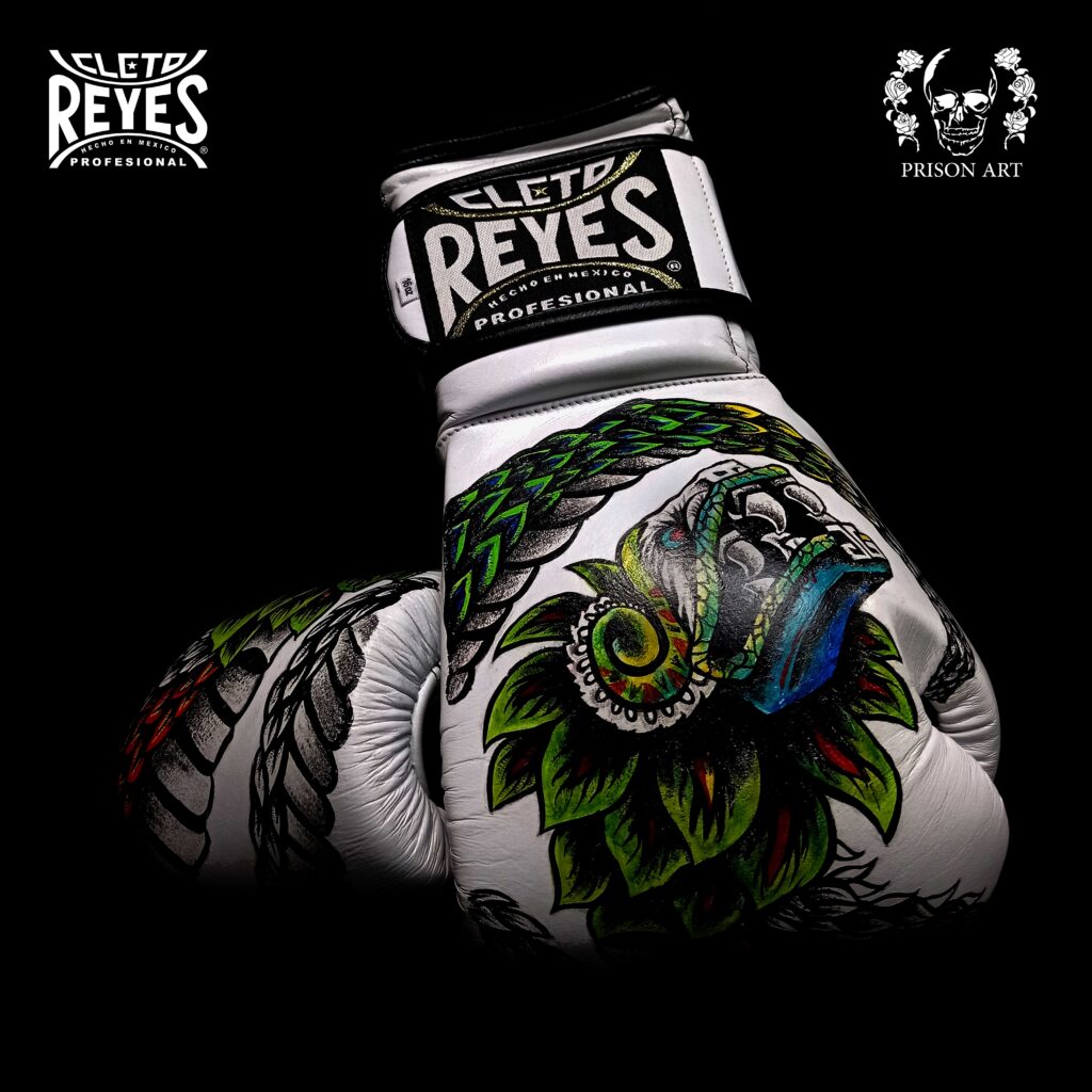 guantes tatuados